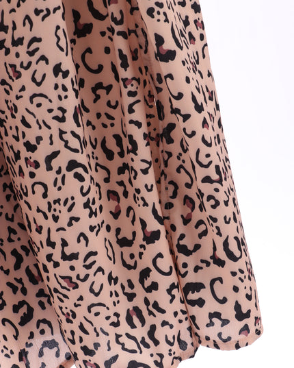 Pantalones divididos con estampado de leopardo de tamaño mediano 