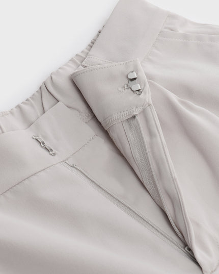 Pantalones cortos de vestir simples y elegantes. 
